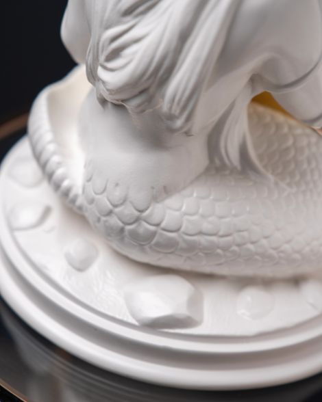 Statuette “Musical Virgo with Gold”