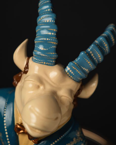 Statuette “Capricorn in the Rhythm of Jazz” — Blue Masquerade