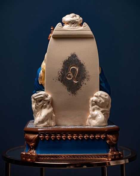 Statuette Leo – Blue Masquerade