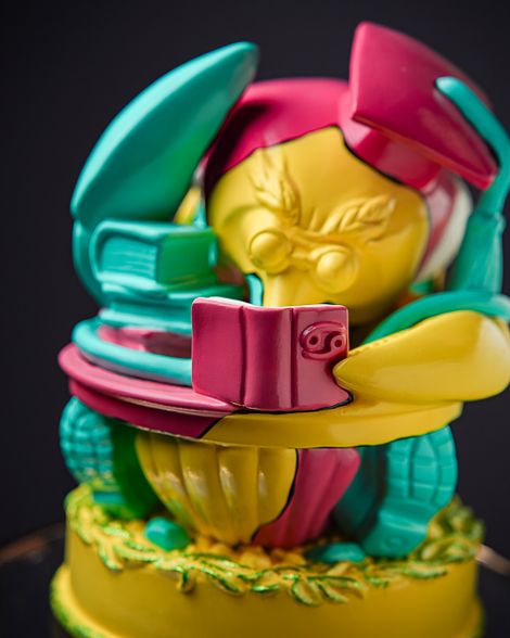 Statuette Cancer – The Fool’s Theatre Zodiac