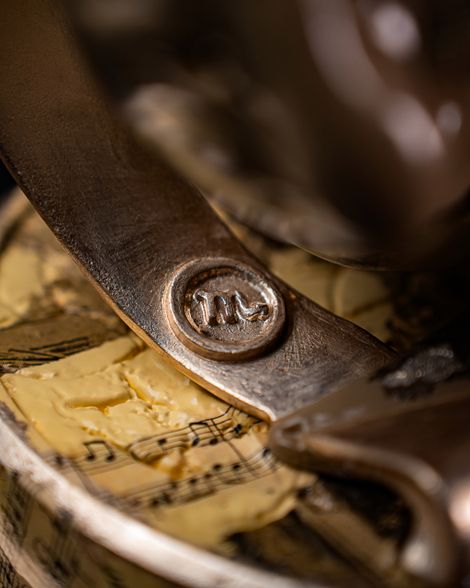 Statuette Scorpio – Zodiac Terra