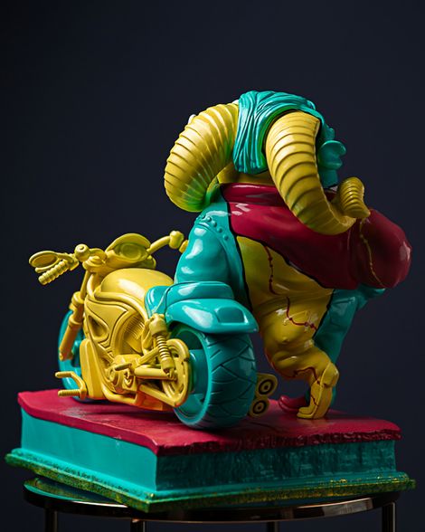 Statuette Aries – The Fool’s Theatre Zodiac