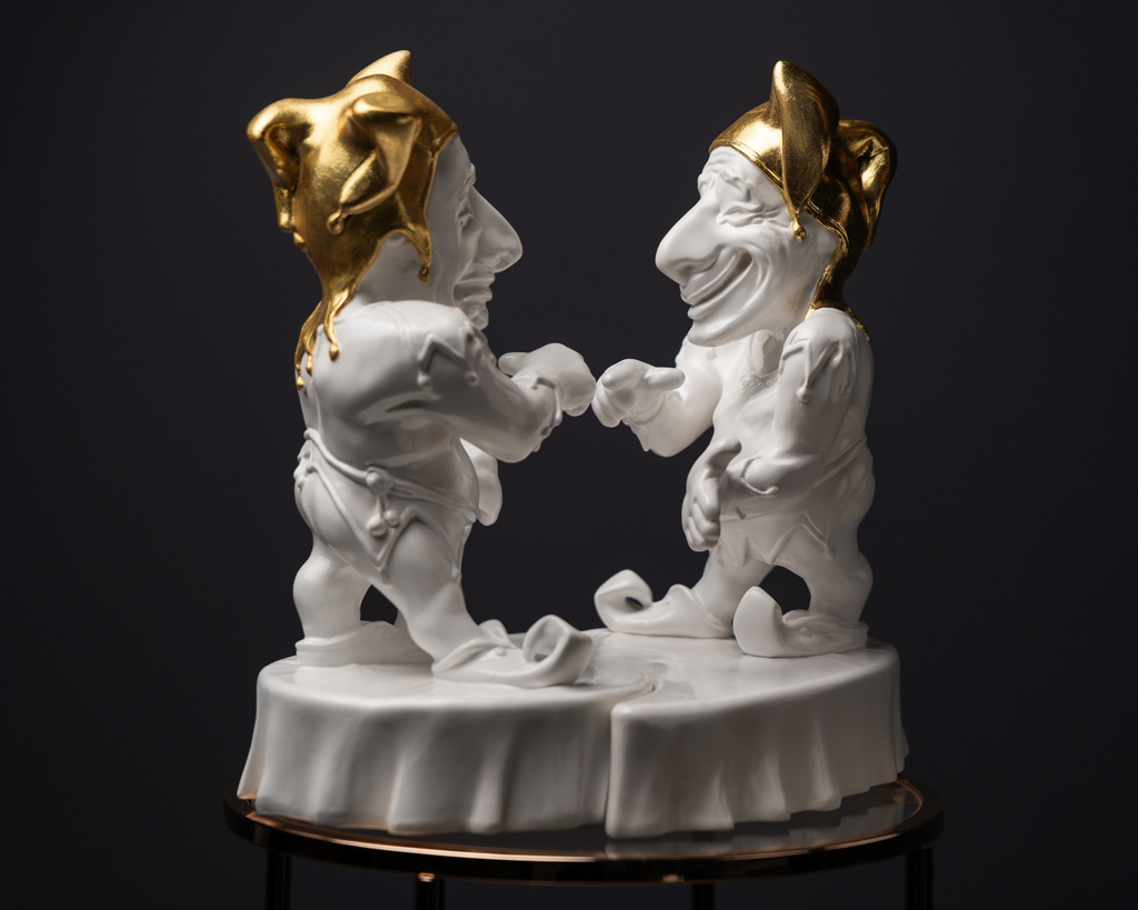 Statuette The Twisted Gemini With Gold