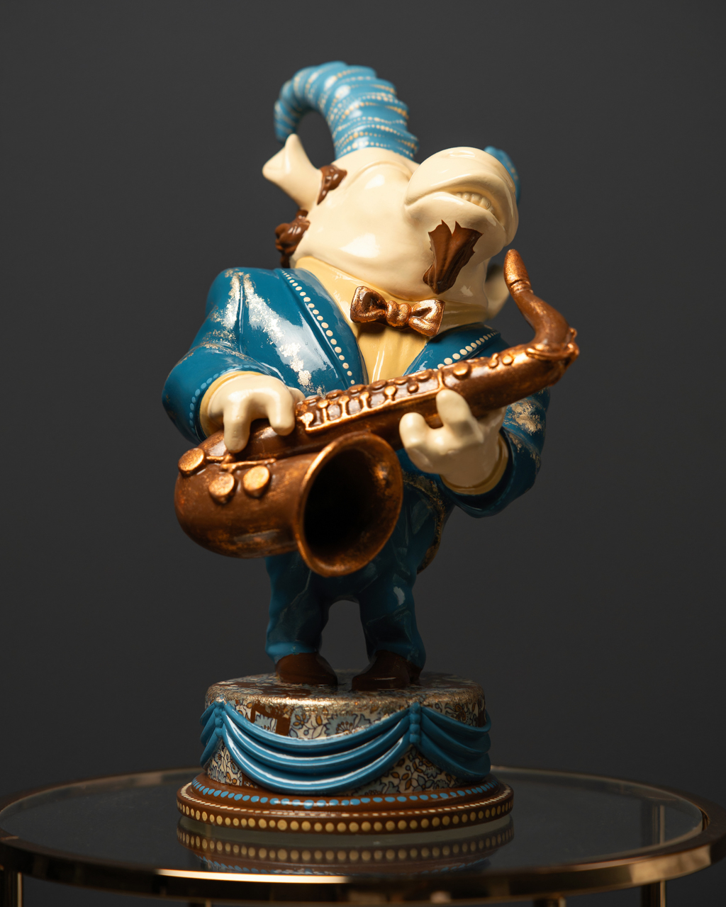 Statuette “Capricorn in the Rhythm of Jazz” — Blue Masquerade