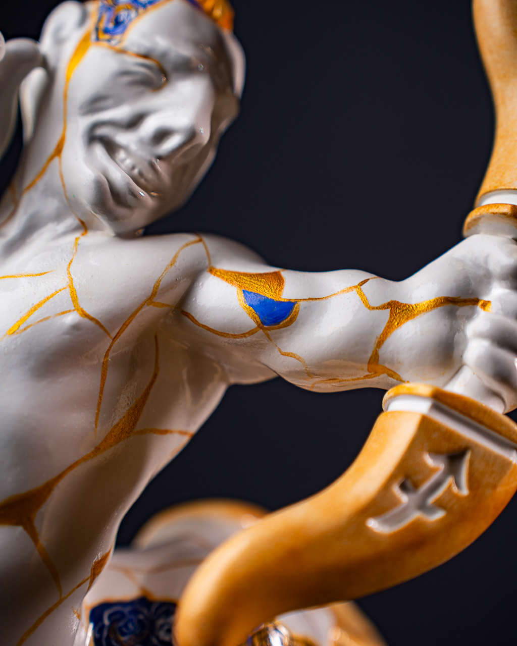 Statuette Sagittarius — Zodiac Kintsugi