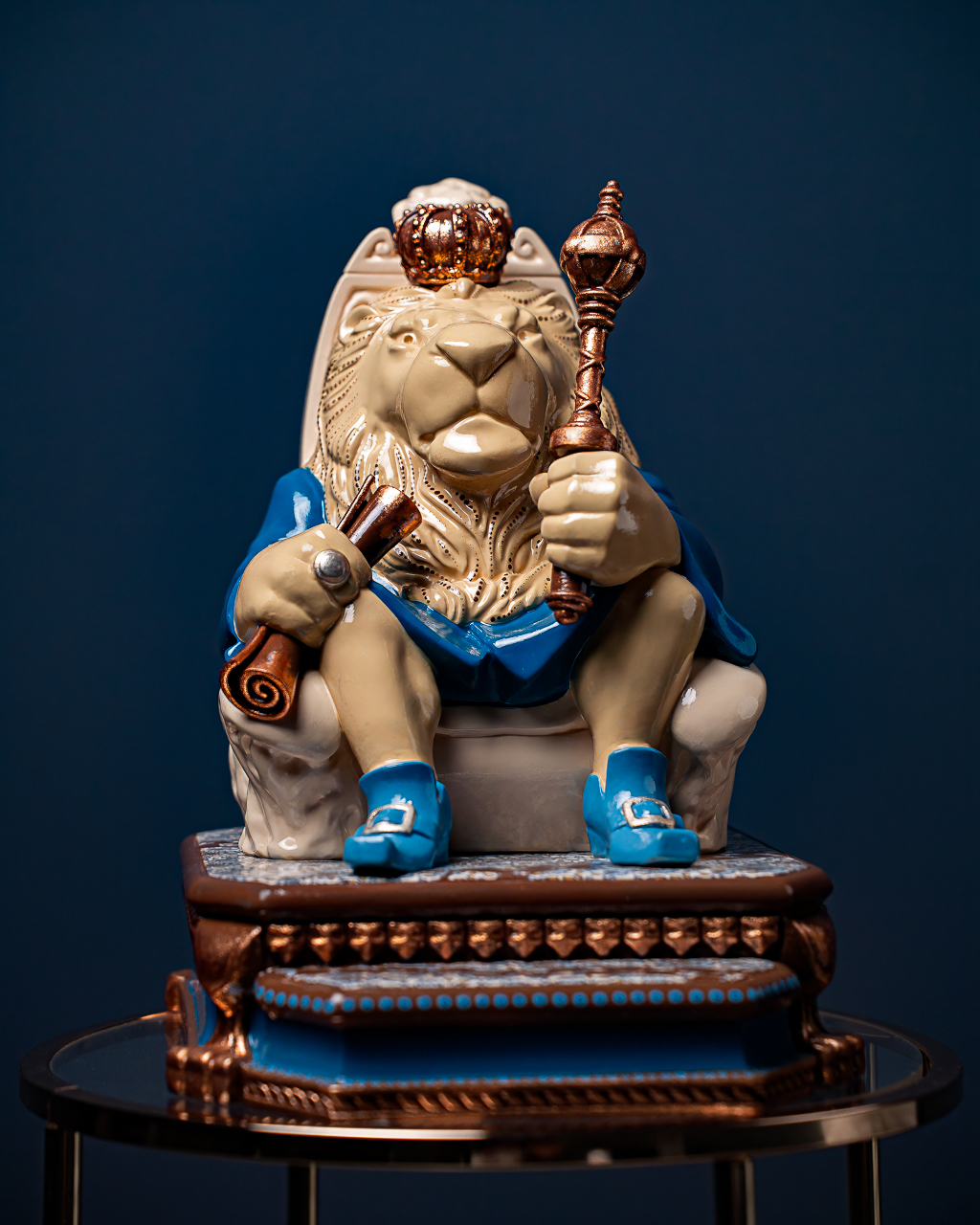 Statuette Leo – Blue Masquerade