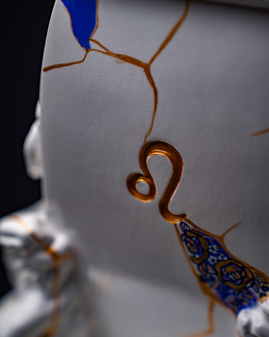 Statuette Leo – Zodiac Kintsugi
